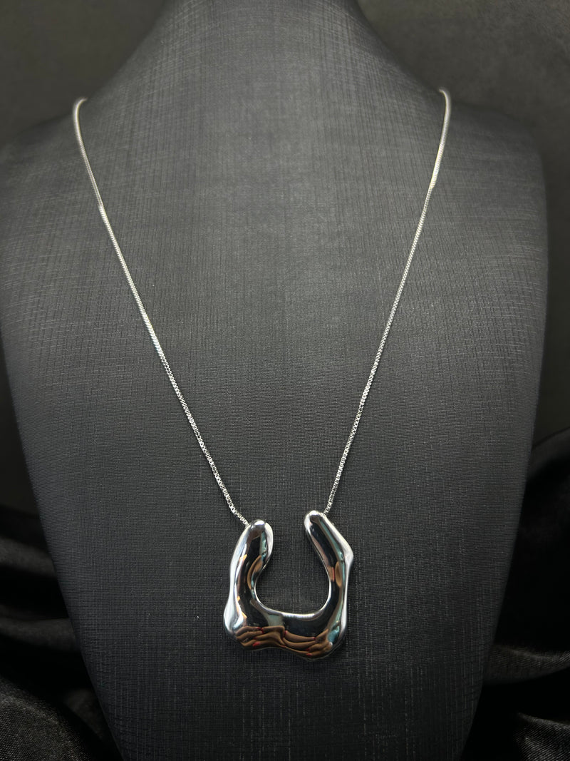 Cordão Longo Com Pingente Orgânico