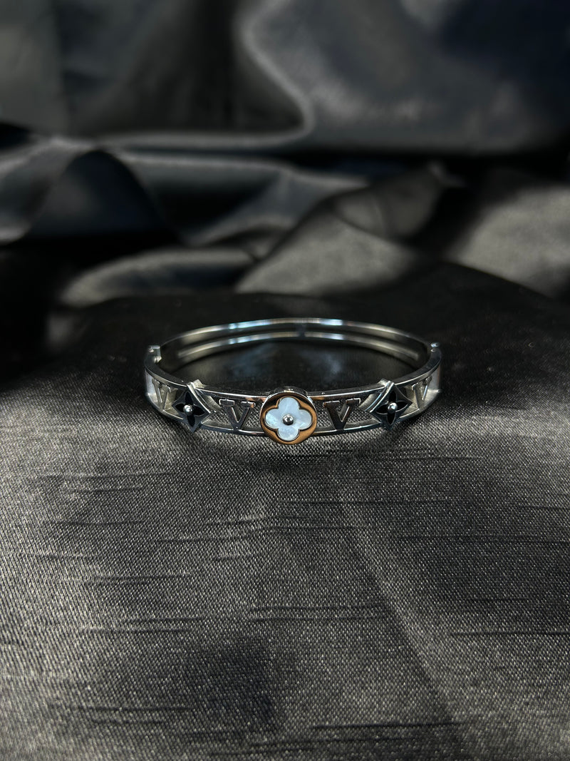 Bracelete LV
