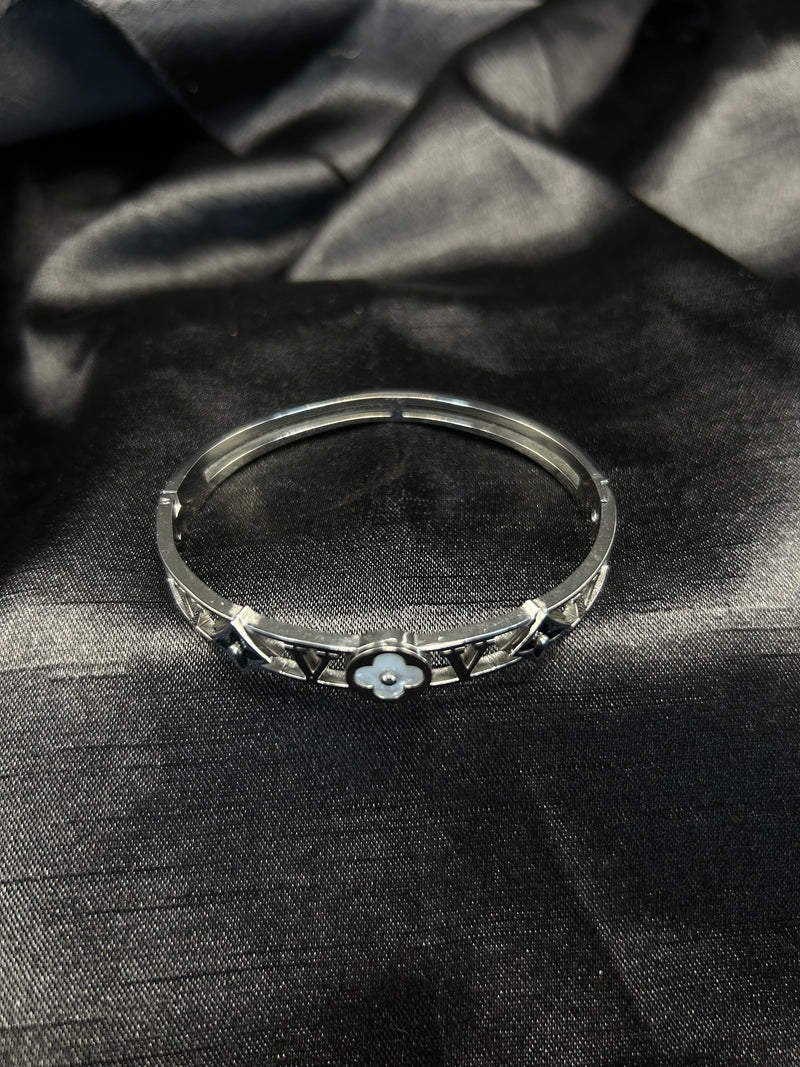 Bracelete LV